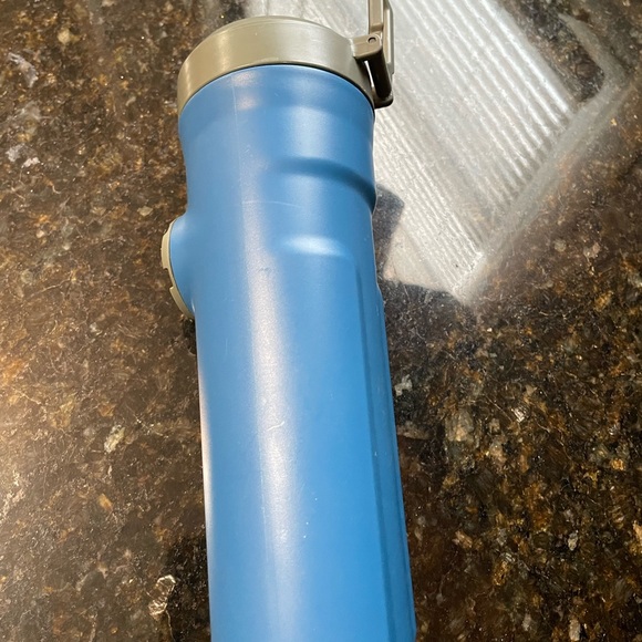 Stanley Evolution Water Bottle - Picture 3 of 8